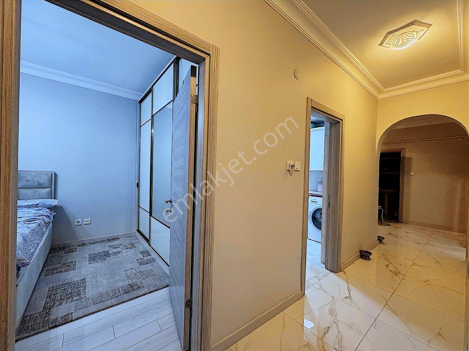 Remax Ten E-5 Ve Marmara Park Avm Ye Çok Yakın Tadilatlı 3+1 - Görsel 18