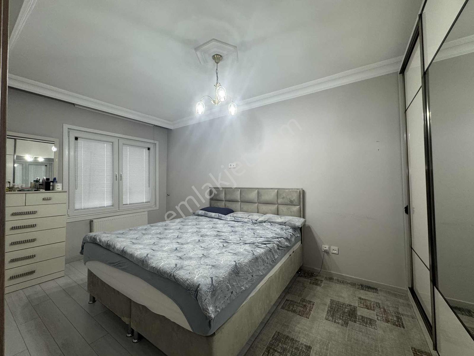 Remax Ten E-5 Ve Marmara Park Avm Ye Çok Yakın Tadilatlı 3+1 - Görsel 21