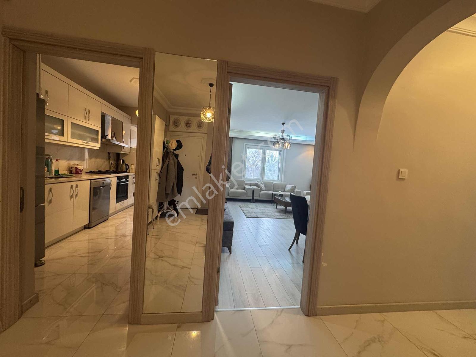 Remax Ten E-5 Ve Marmara Park Avm Ye Çok Yakın Tadilatlı 3+1 - Görsel 8