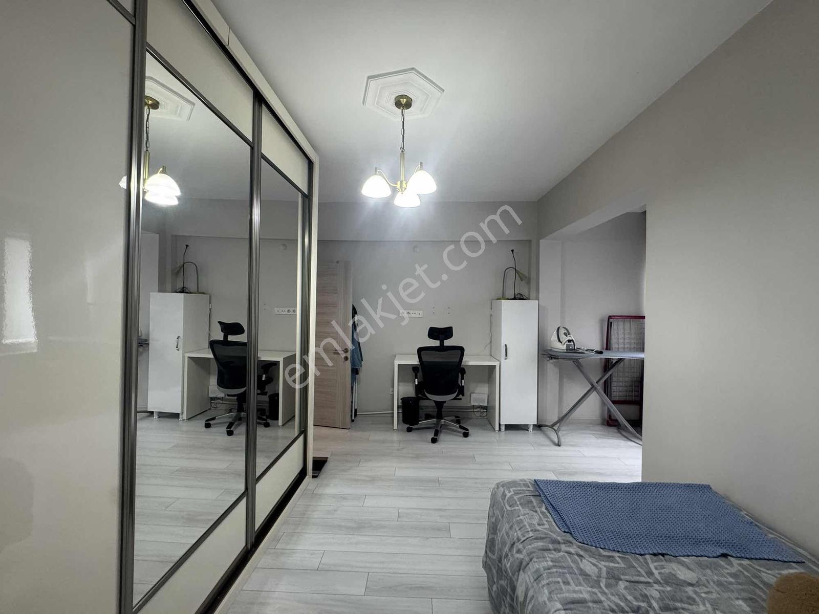 Remax Ten E-5 Ve Marmara Park Avm Ye Çok Yakın Tadilatlı 3+1 - Görsel 28