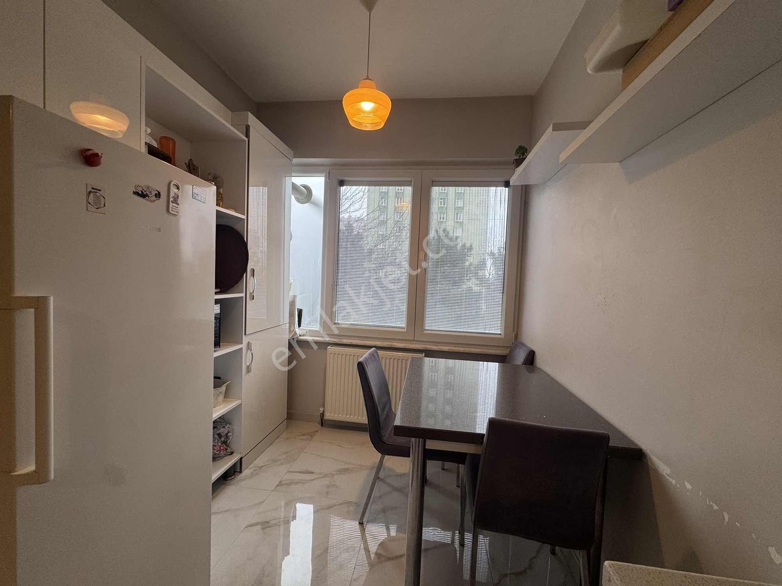 Remax Ten E-5 Ve Marmara Park Avm Ye Çok Yakın Tadilatlı 3+1 - Görsel 17