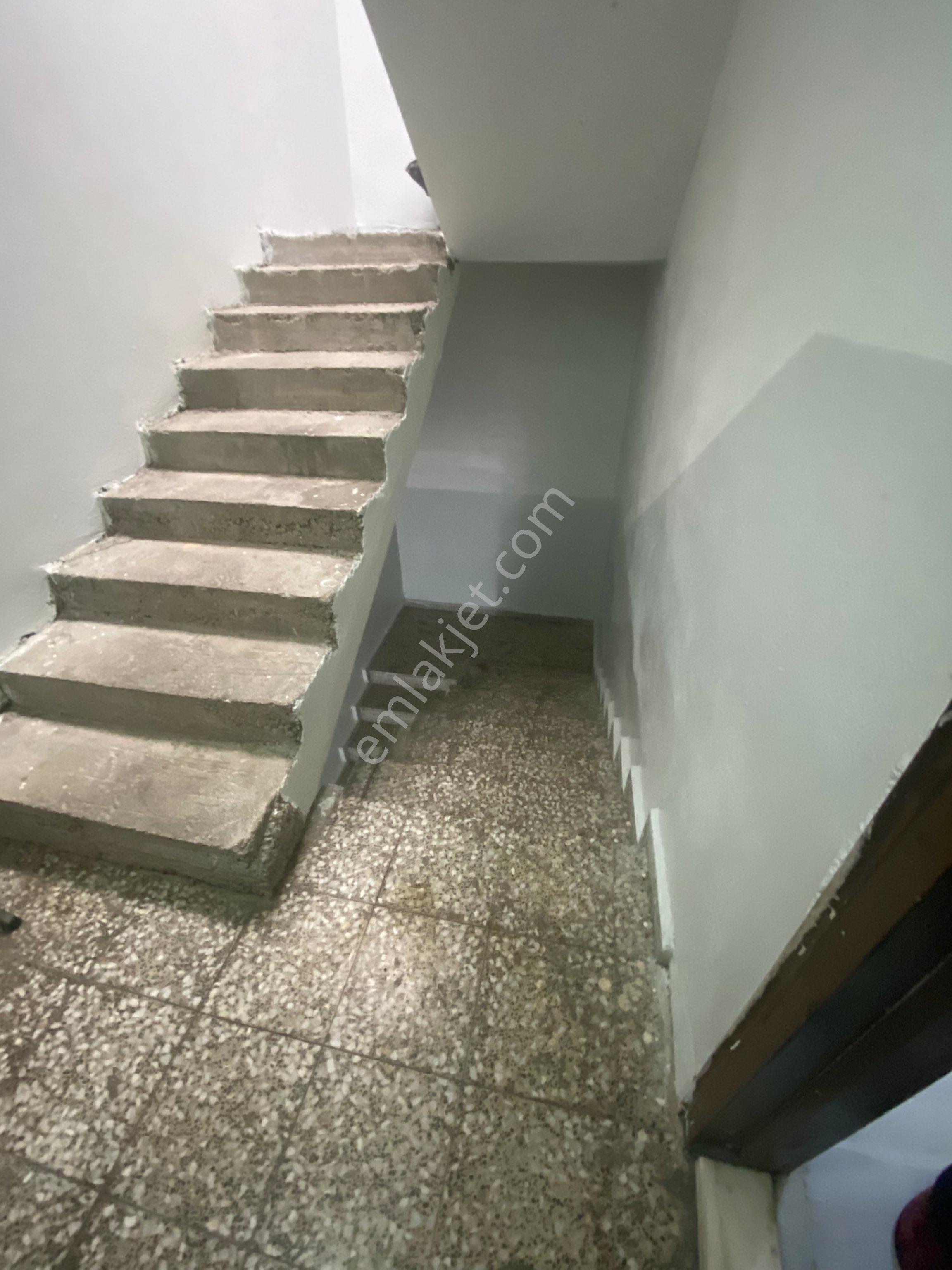 Ulaş Da 3 Katlı, 115m2, Bakımlı, Doğalgazlı Ev - Görsel 4