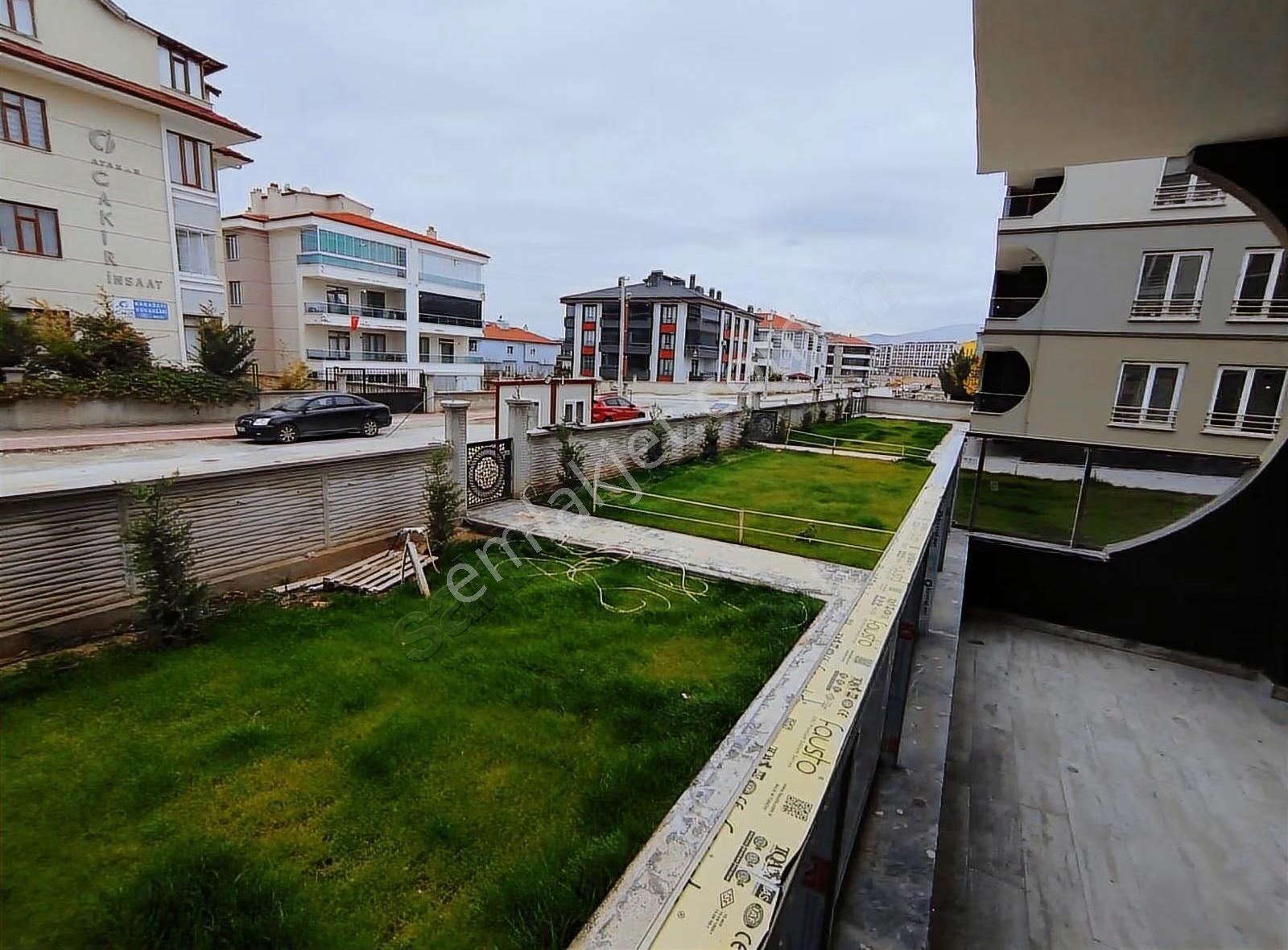 Tranvaya Yürüme Mesafesinde Yazırda 2+1 Sıfır Daire - Görsel 13