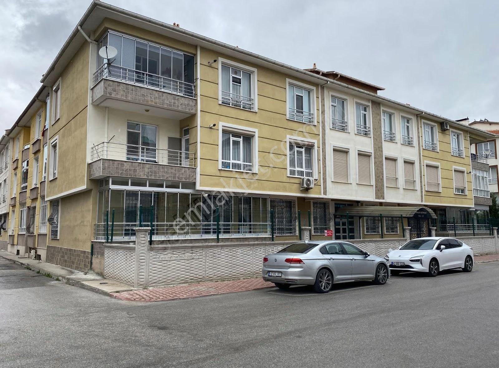 Satılık 3+1 Enderun Listesi Arkası Geniş Daire İçi Yapılı