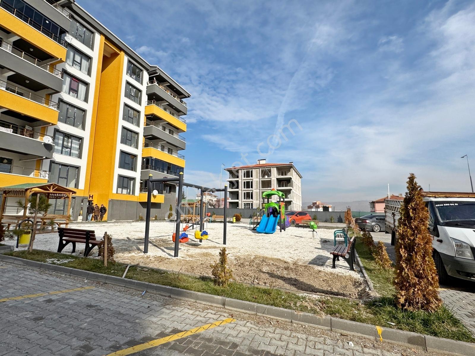 Çağ Life 3+1 Oturuma Hazır Kombi Petek-ankastre Ekstralı İskanlı - Görsel 3