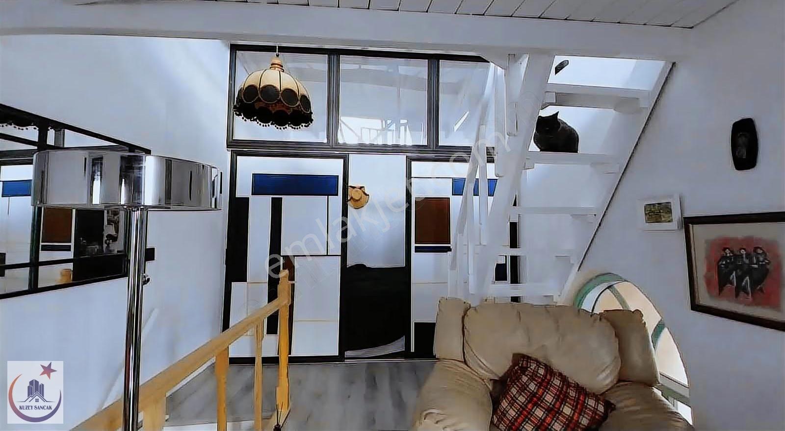 Kuzey Sancak'tan Deniz Manzaralı Loft Rum Evi - Görsel 20