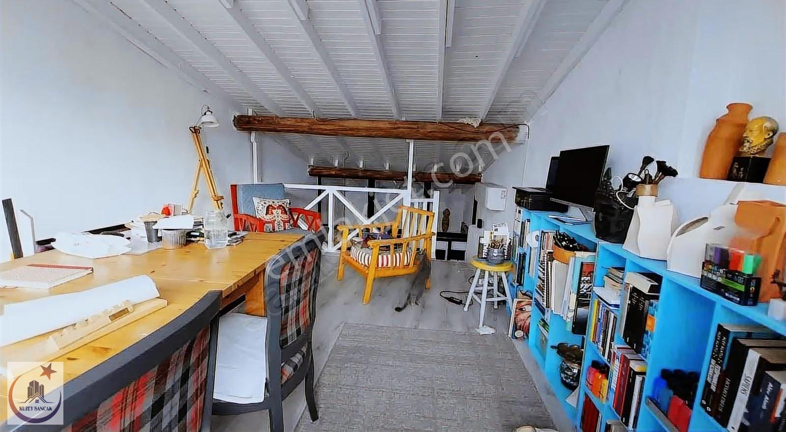 Kuzey Sancak'tan Deniz Manzaralı Loft Rum Evi - Görsel 7