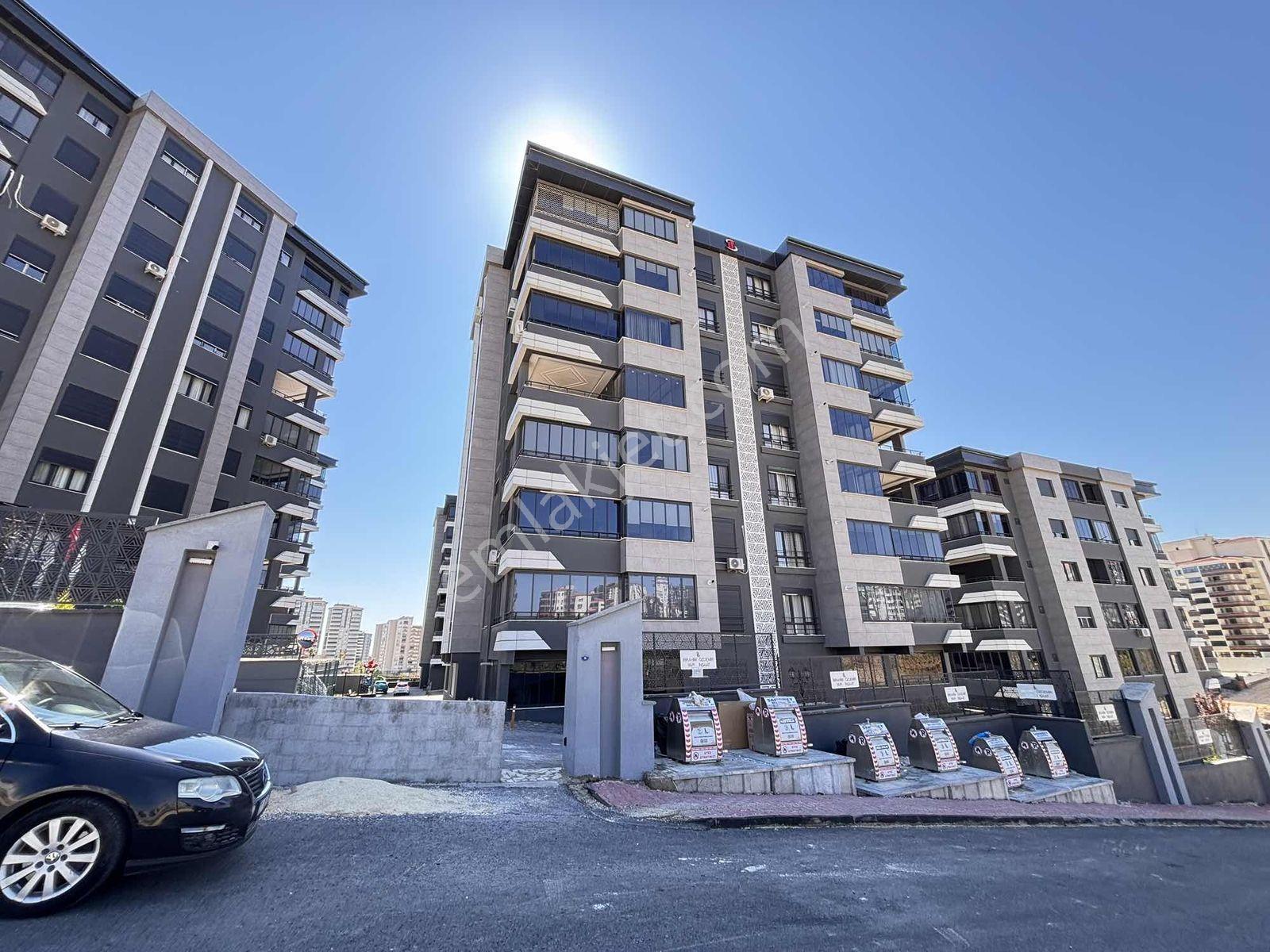 Beştepe'de Lüks Sitede Sıfır Satılık 2,5+1 Daire - Görsel 12