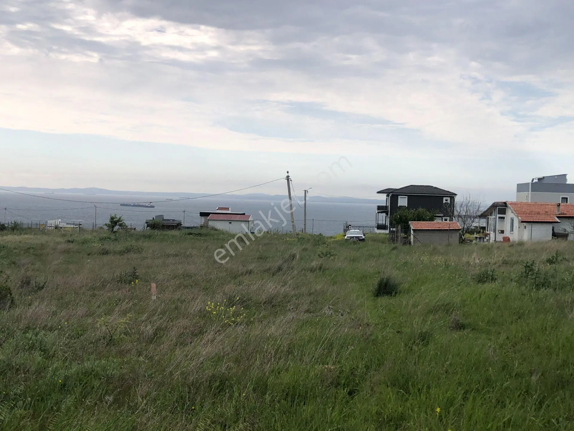 Şarköy De Işık Emlaltan İstiklal Mah De 0/25 İmarlı Arsa