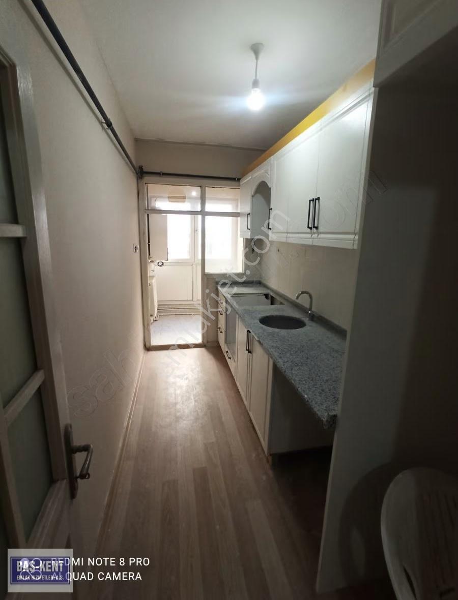 Reşadiye Mahallesi De 3+1 Satılık Daire - Görsel 3