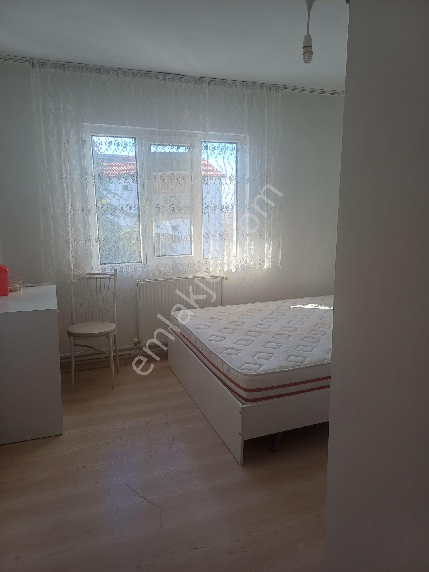 Nevş 2000 Evlerin En Güzel Yerinde İster Yatırımlık İster Oturumluk + Dairee 4üncü Kat 2+1 Dair - Görsel 7