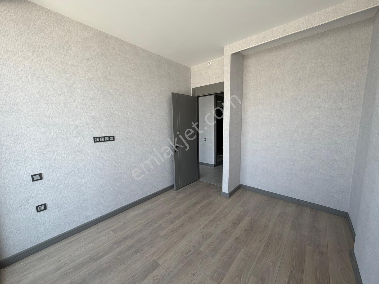 Şimşek'ten Yenimahalle Çamlıca İpektaş Sitesi 1+1 45 M2 Satılık - Görsel 18