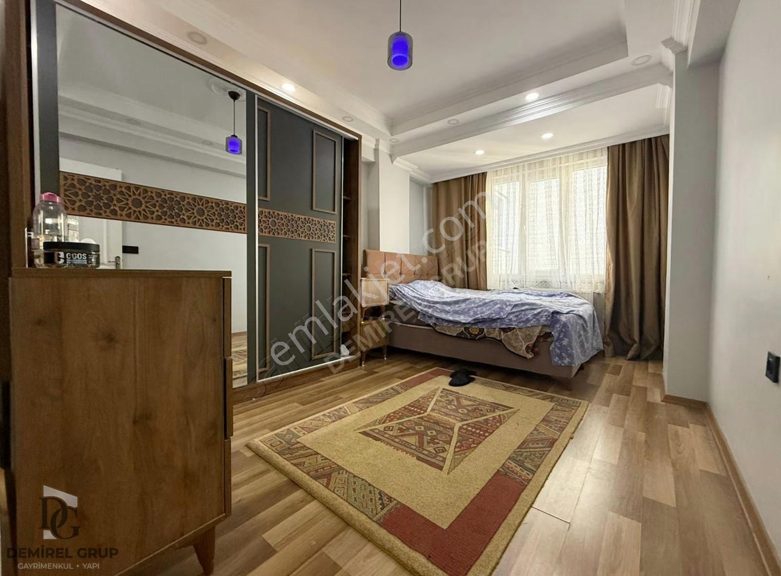 Güzelyurt Mahallesi 2+1 Fırsat Daire Metrobüse Yakın Dekorlu! - Görsel 25