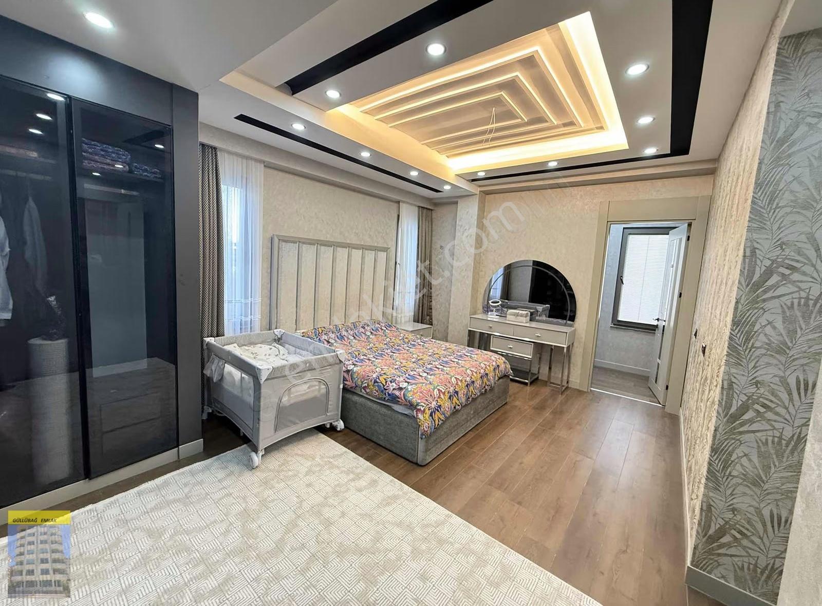 Kanalboyu'nda Lüx 4+1 Köşebaşı Daire - Görsel 22