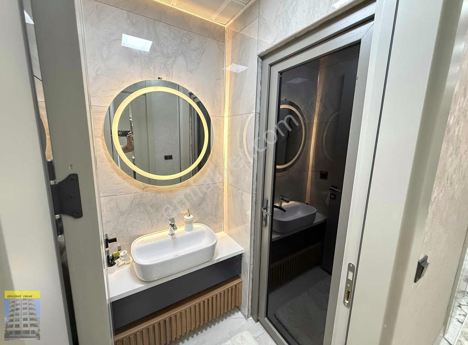Kanalboyu'nda Lüx 4+1 Köşebaşı Daire - Görsel 29