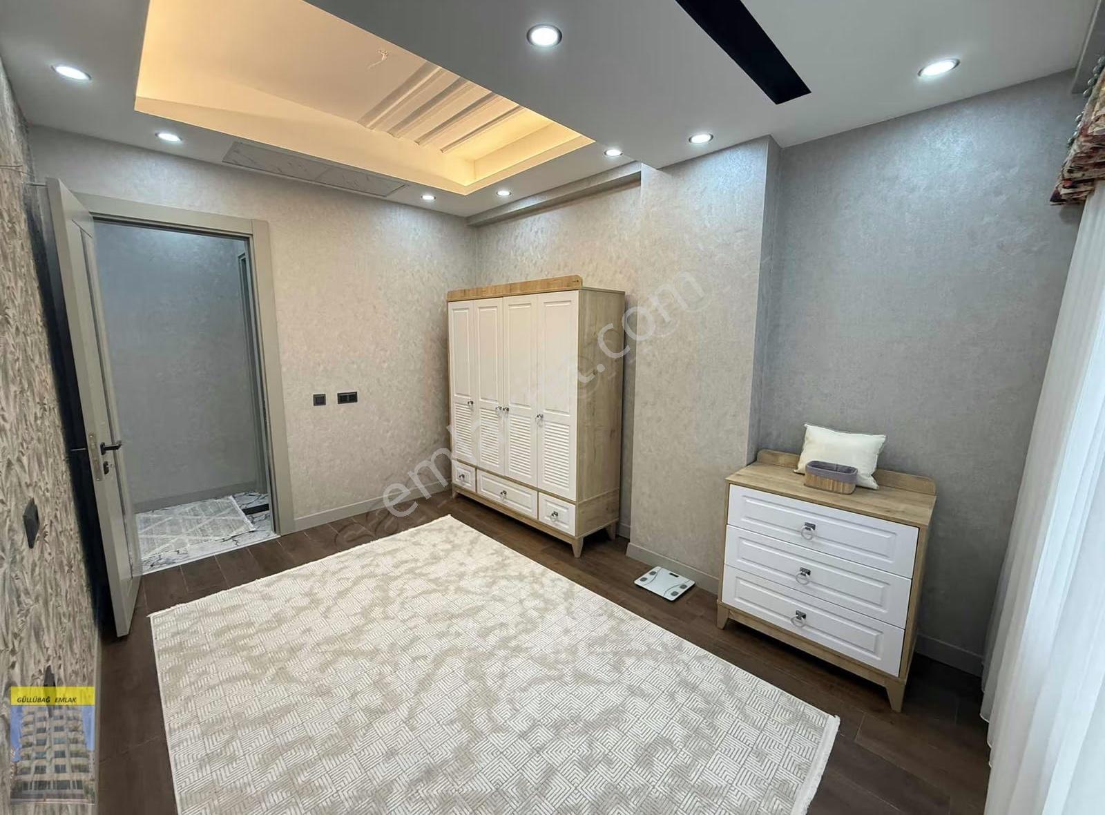 Kanalboyu'nda Lüx 4+1 Köşebaşı Daire - Görsel 25