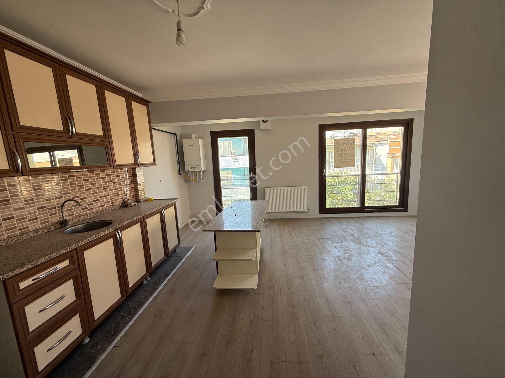 Turyap Buca'dan Adatepe Mah.de Kiralık 2+1 Daire - Görsel 23