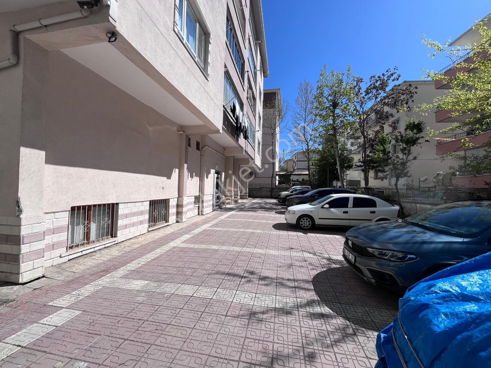 Ankara Kazanç'tan Geniş Kredi Limitsiz Cadde Üzerinde Güney Cephe Satılık 3+1 Daire - Görsel 31