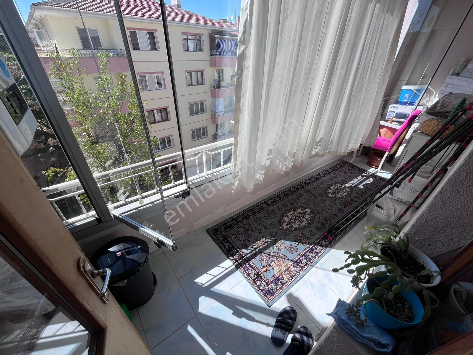 Ankara Kazanç'tan Geniş Kredi Limitsiz Cadde Üzerinde Güney Cephe Satılık 3+1 Daire - Görsel 5