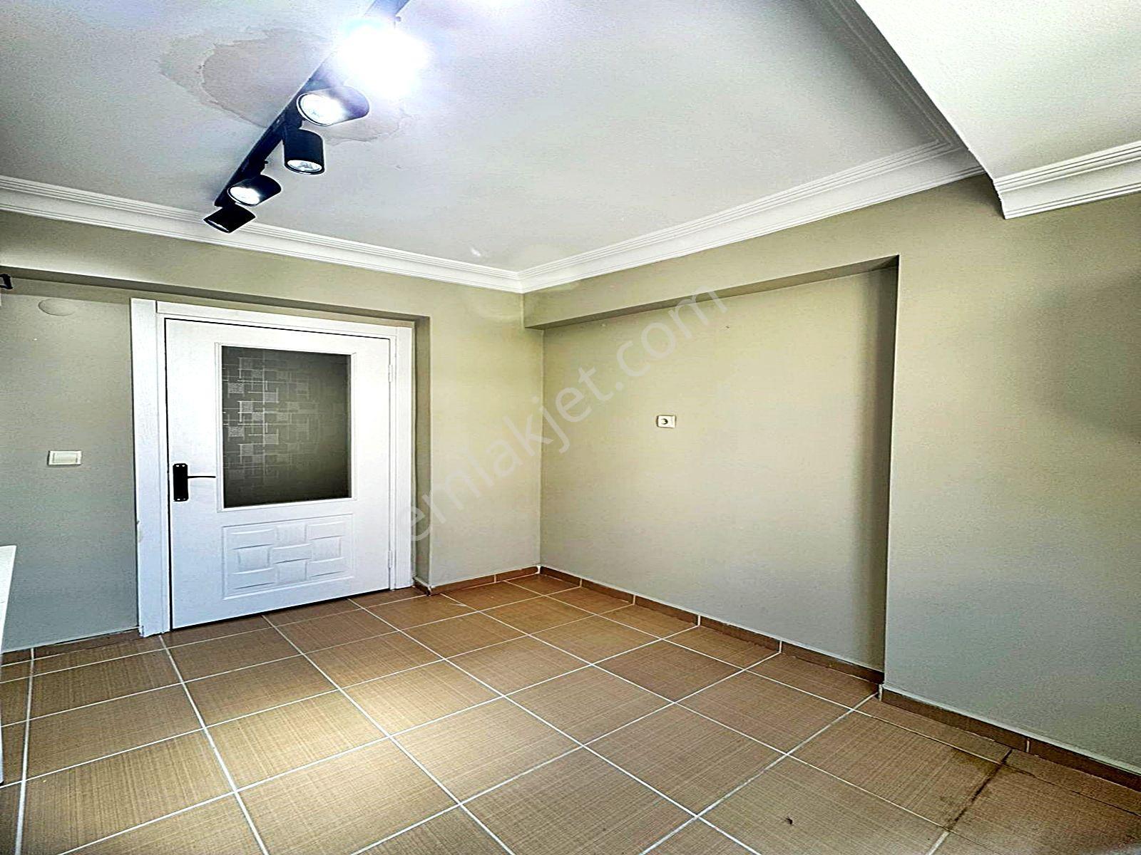 Cadde34 Yapı'dan Kıraç Hürriyette Eminevim & Fuzuleve Ve %70 Krediye Uygun Satılık 2+1 Arakat Daire! - Görsel 9