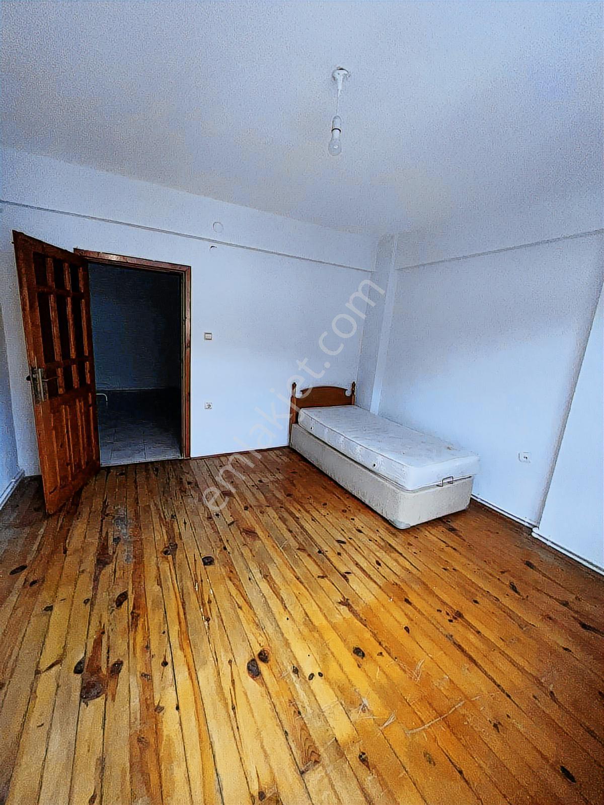Ordu Hekimoğlu Emlak Kiralık Geniş 2+1 Daire - Görsel 14