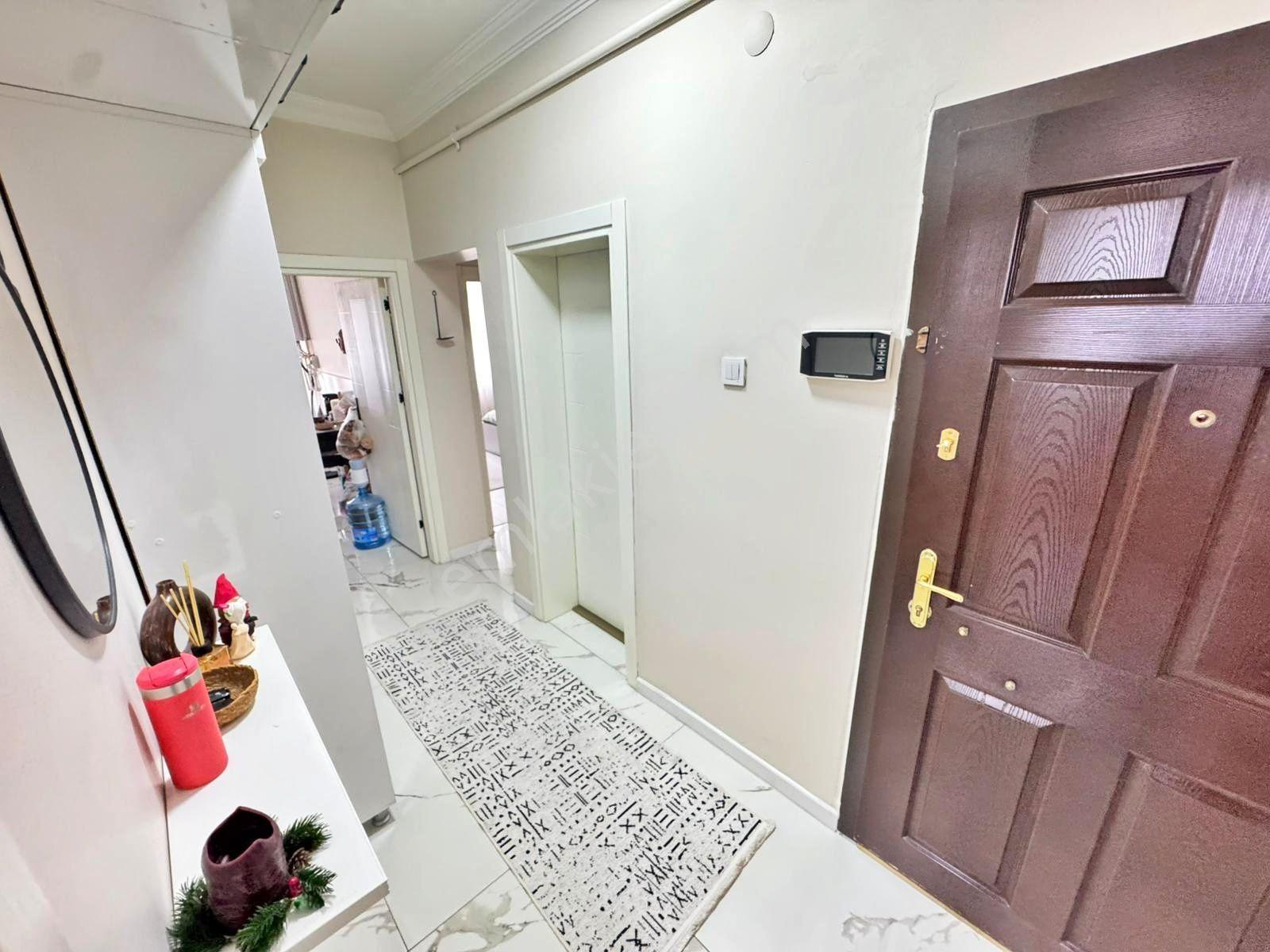 Aşağı Eğlence Mah. Giresun Cad. Paraleli Mendil Sokak'ta 2.kat Lüx Yapılı 3+1 Çift Balkon Güney Cep. - Görsel 8