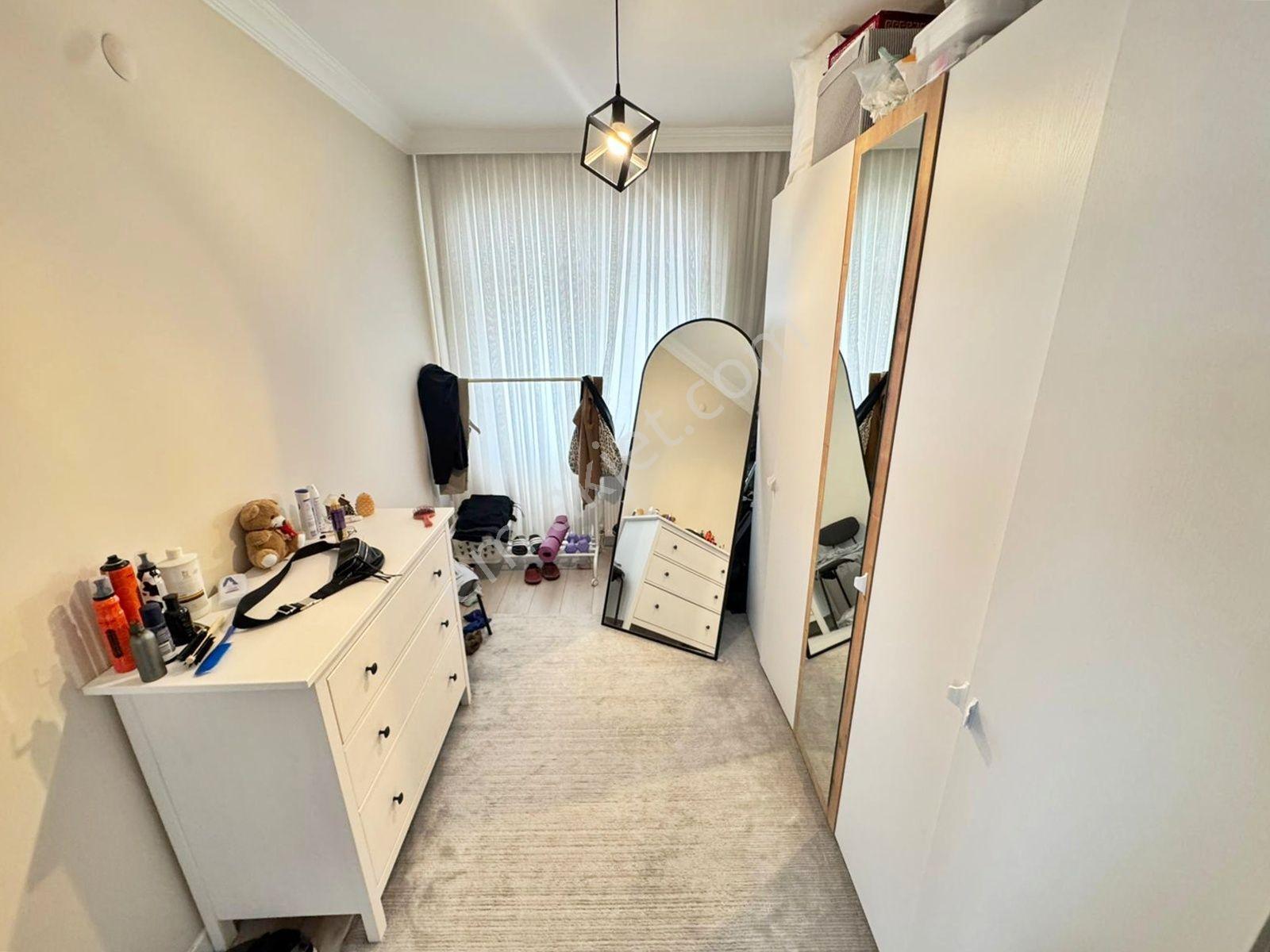 Aşağı Eğlence Mah. Giresun Cad. Paraleli Mendil Sokak'ta 2.kat Lüx Yapılı 3+1 Çift Balkon Güney Cep. - Görsel 33