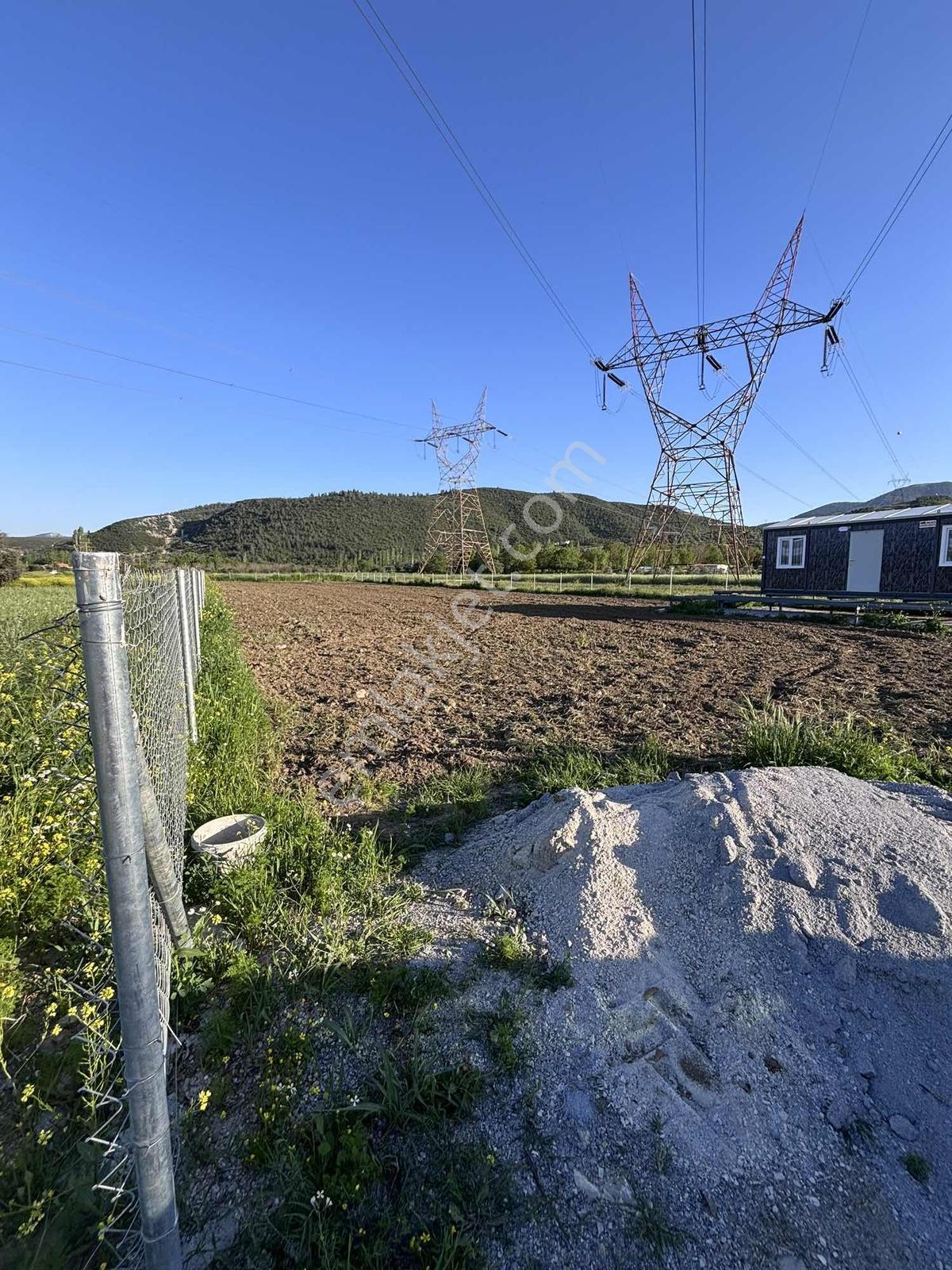 Satılık Tarla Kurulu Düzen 2.060m2 Asfalt Yola Sıfır - Görsel 4