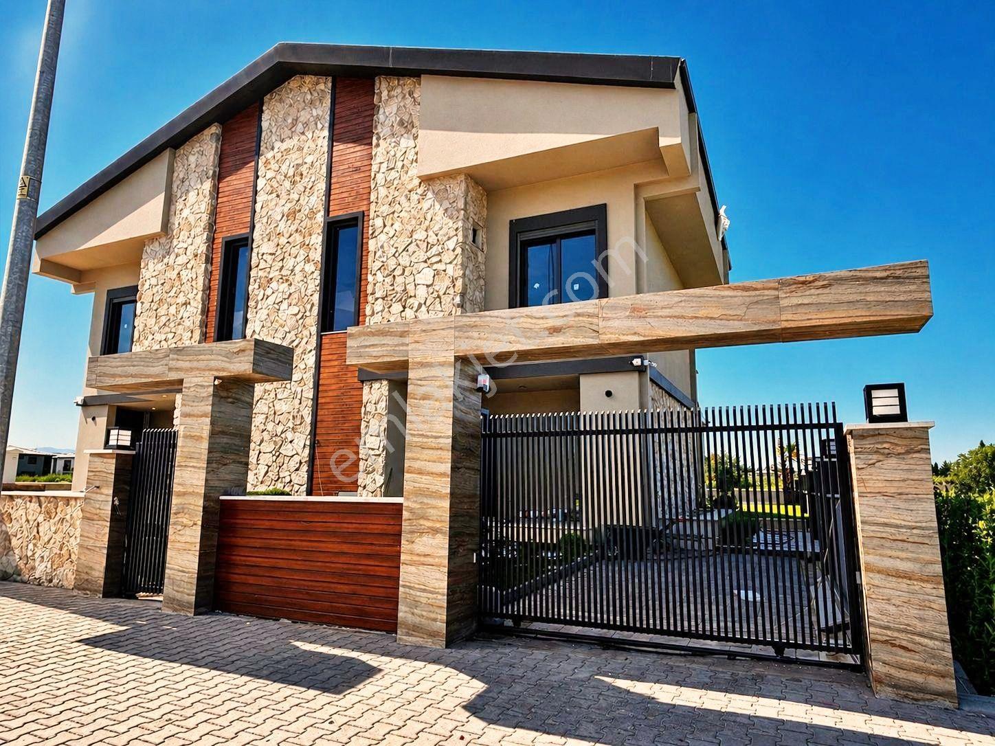 ⭕blue Life Egenden Gerçek İlan Akıllı Ev Sistemli Özel Tasarımlı 5+1 Havuzlu Villa - Görsel 6