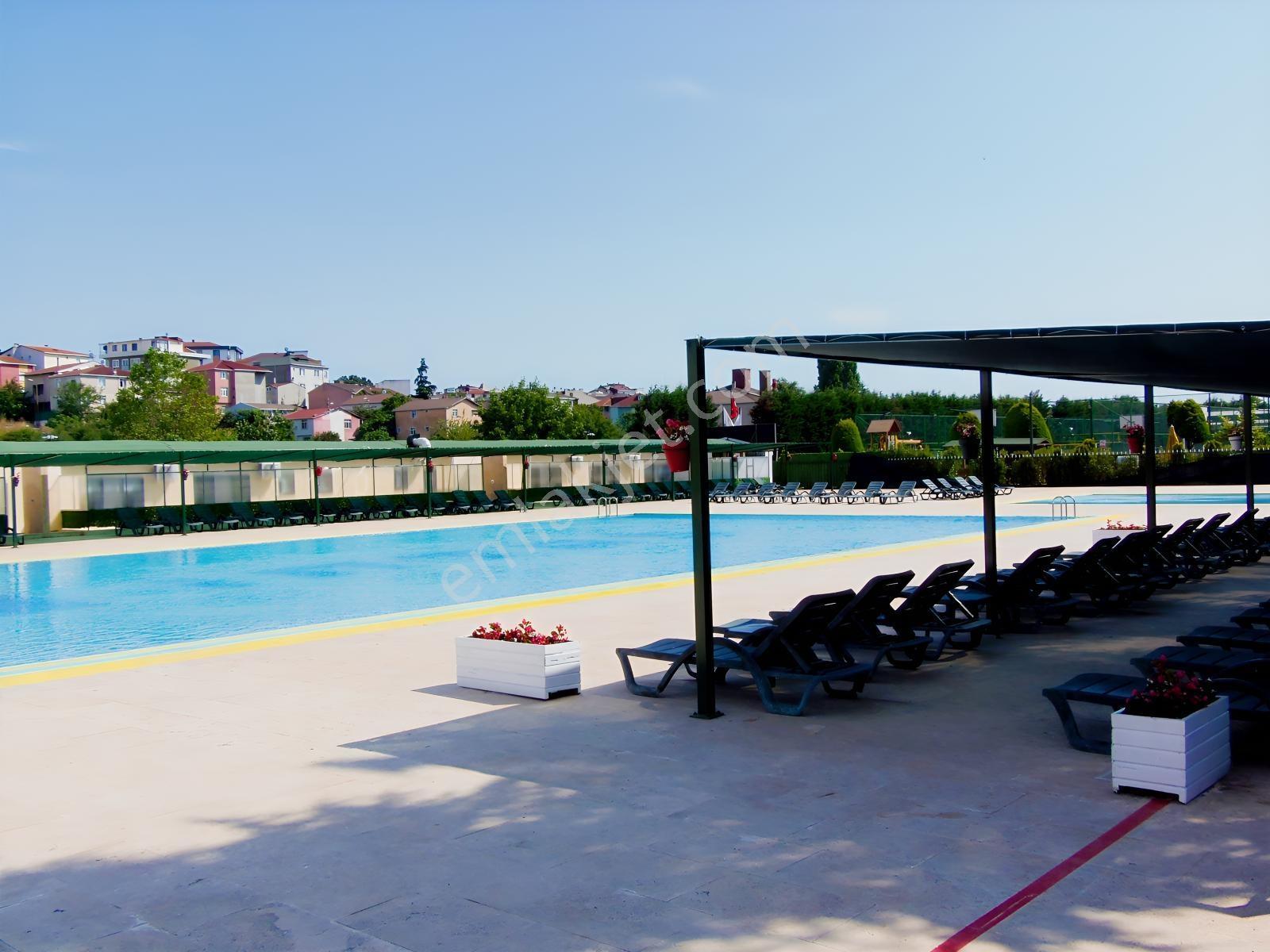 Sancaktepe Sarı Evler Kiralık Büyük Bahçeli Güney Cephe Daire - Görsel 15