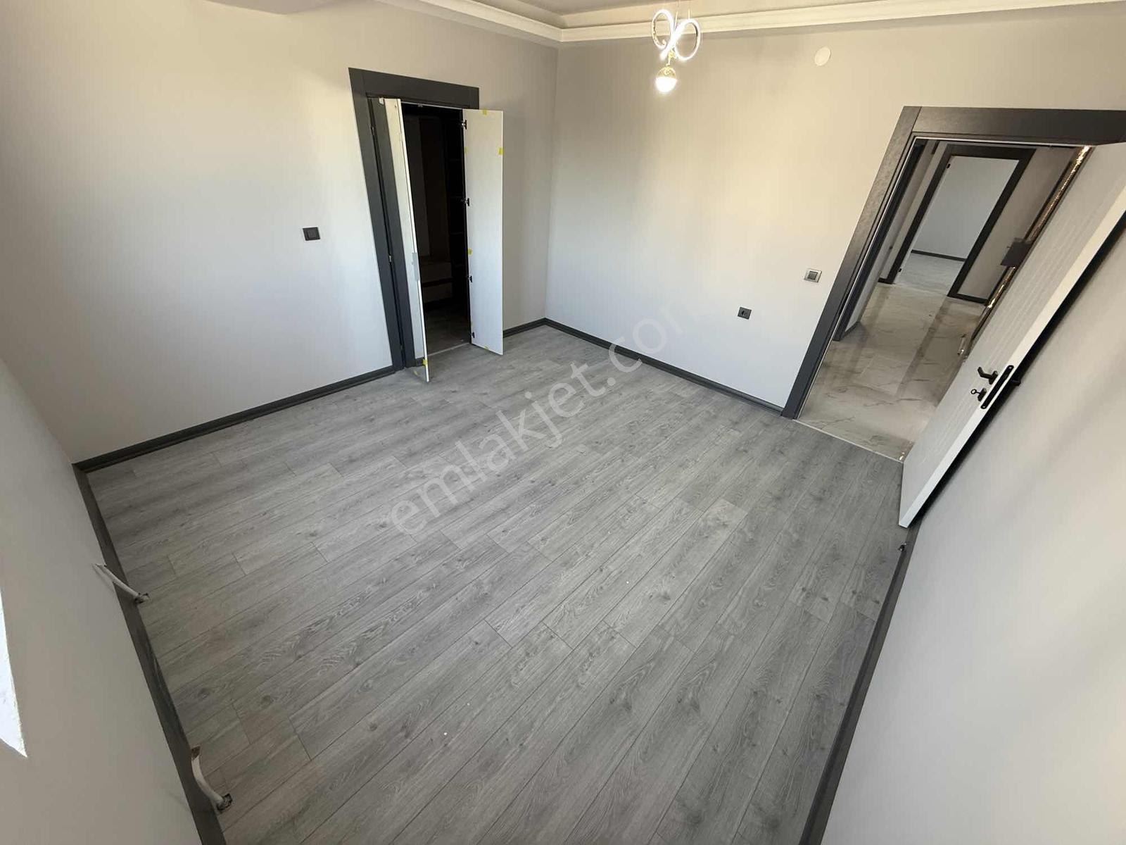 Bulvar Üzeri E.banyo-g.odalı Emsalsiz Geniş 3+1 Sıfır Köşe Daire - Görsel 33