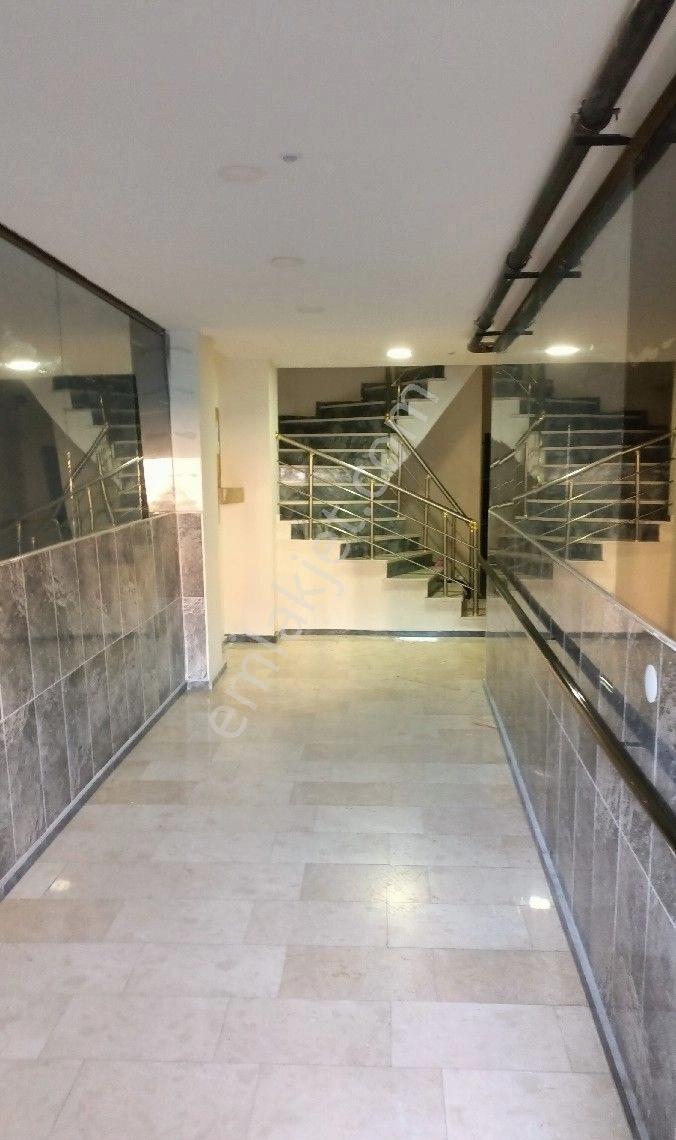 Ortacami Mah Salı Pazarı Mevkii 2+1 4.kat Satılık Daire