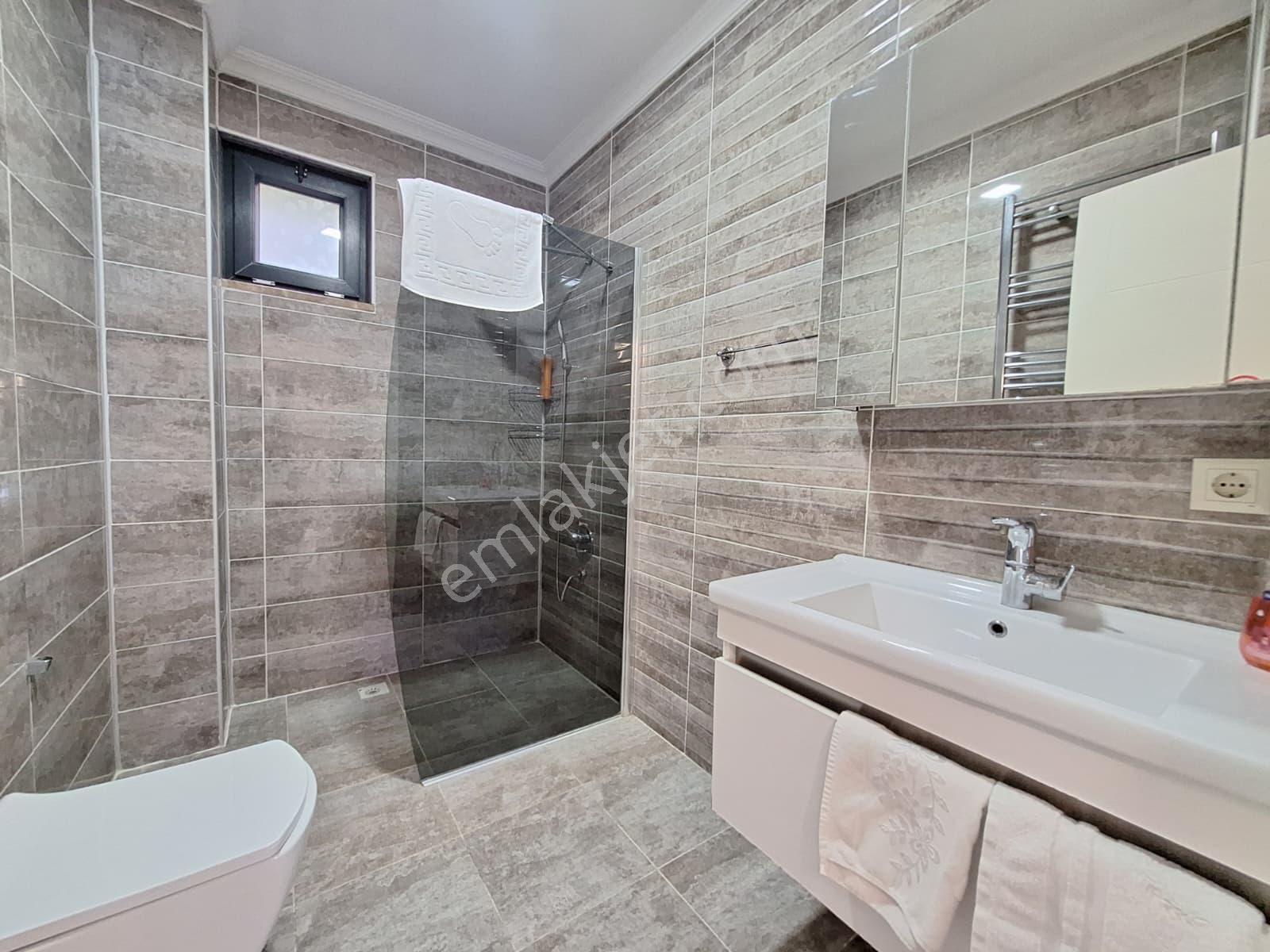 Sapanca Kırkpınar Bağdat Caddesinde Müstakil, Eşyalı Satılık Villa - Görsel 19