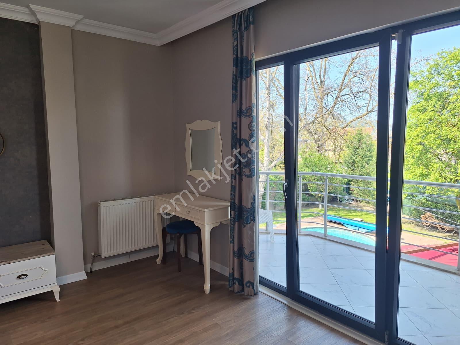 Sapanca Kırkpınar Bağdat Caddesinde Müstakil, Eşyalı Satılık Villa - Görsel 25