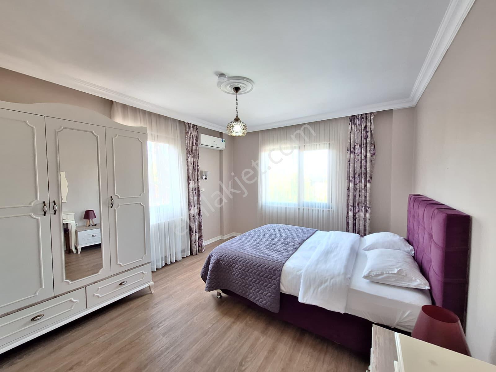 Sapanca Kırkpınar Bağdat Caddesinde Müstakil, Eşyalı Satılık Villa - Görsel 28