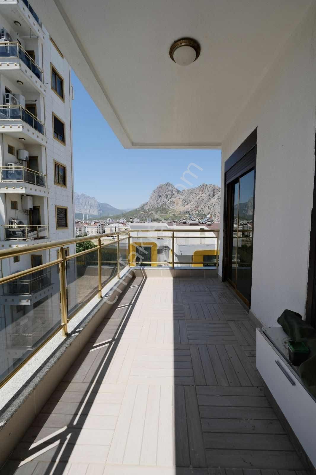 Satılık Hurmada Lüks 3+1 Eşyalı Daire - Görsel 21