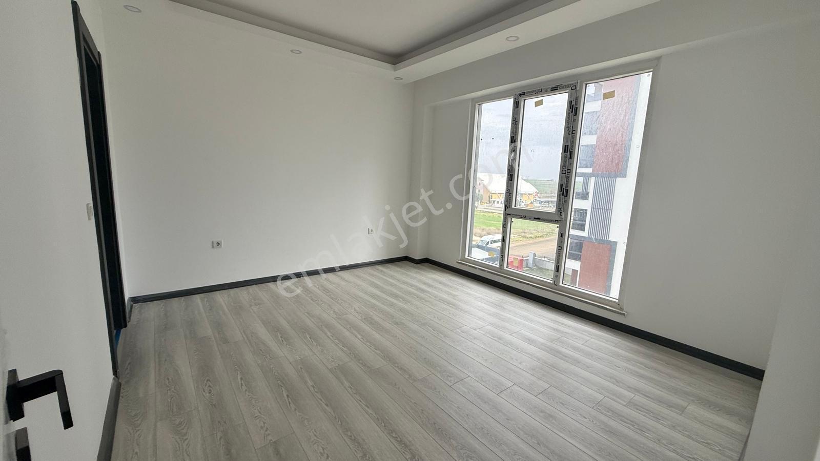 Hürriyet Mahallesi İzsiz Towersta Havuz Cephe 3+1 Kiralık Daire - Görsel 25