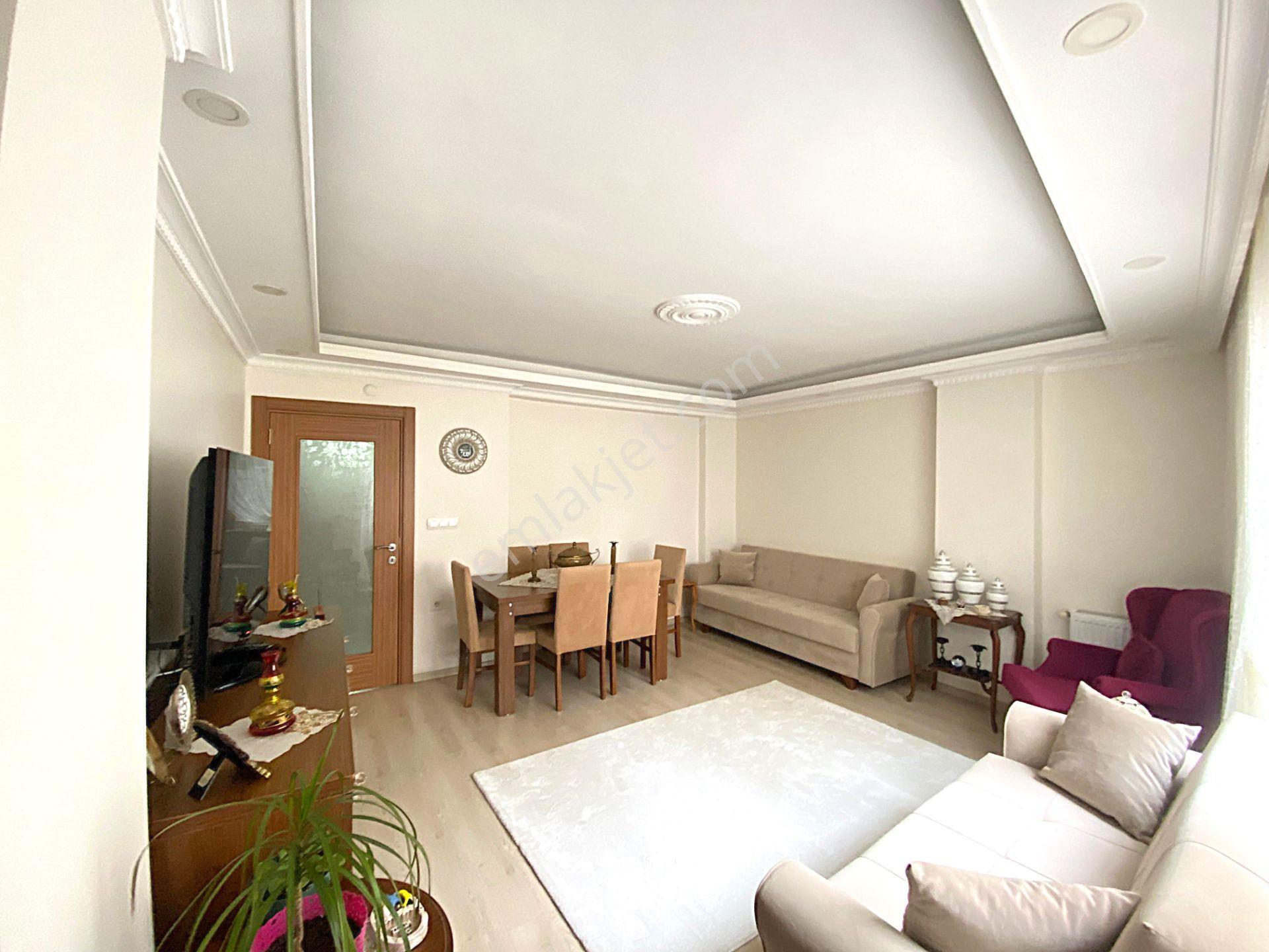 Goldhouse Gayrimenkulden Satılık Siyavuşpaşa’da 3+1 Geniş Daire