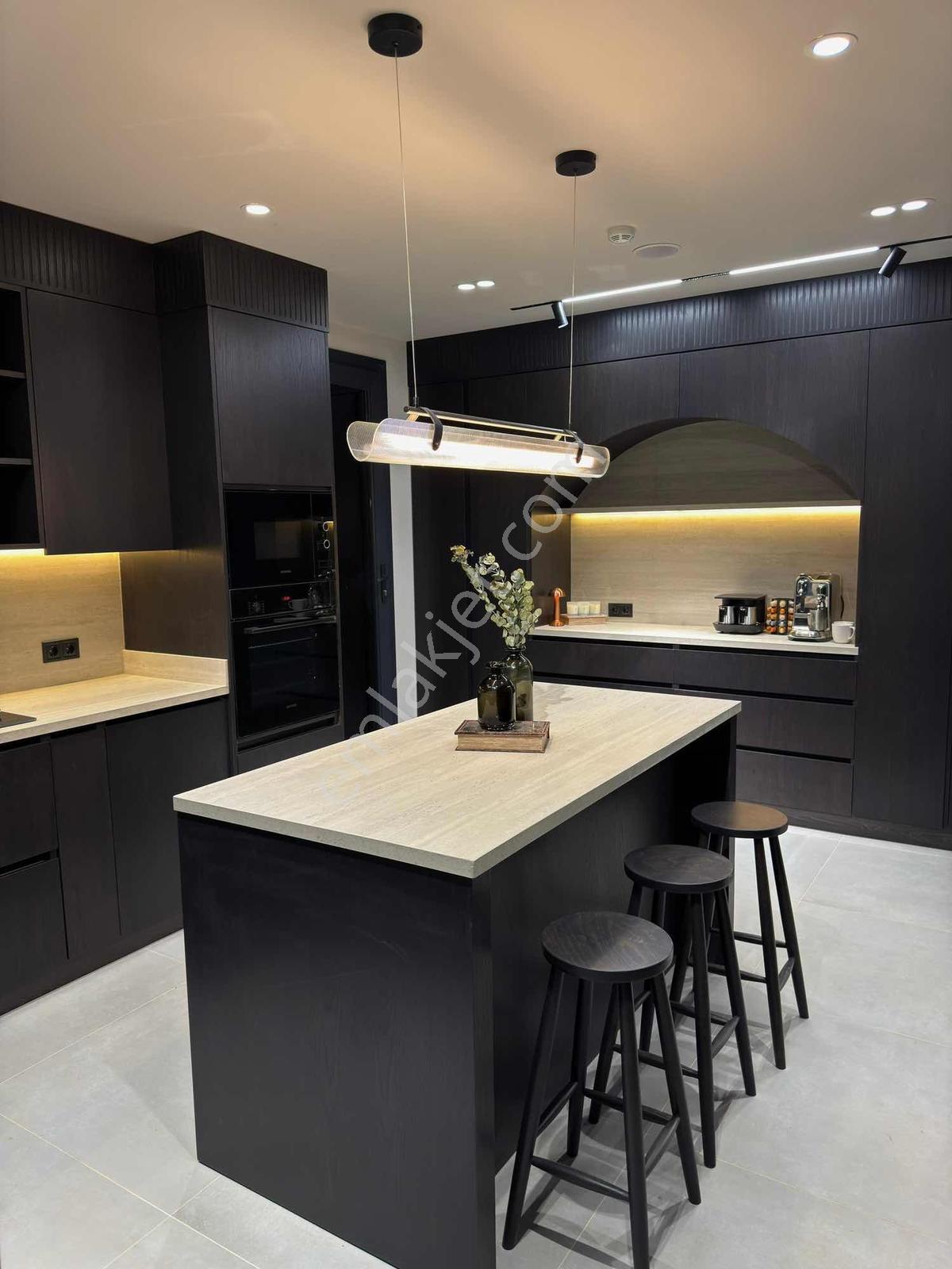 Çınarlı'da Emsalsiz Smart Villa - Görsel 9
