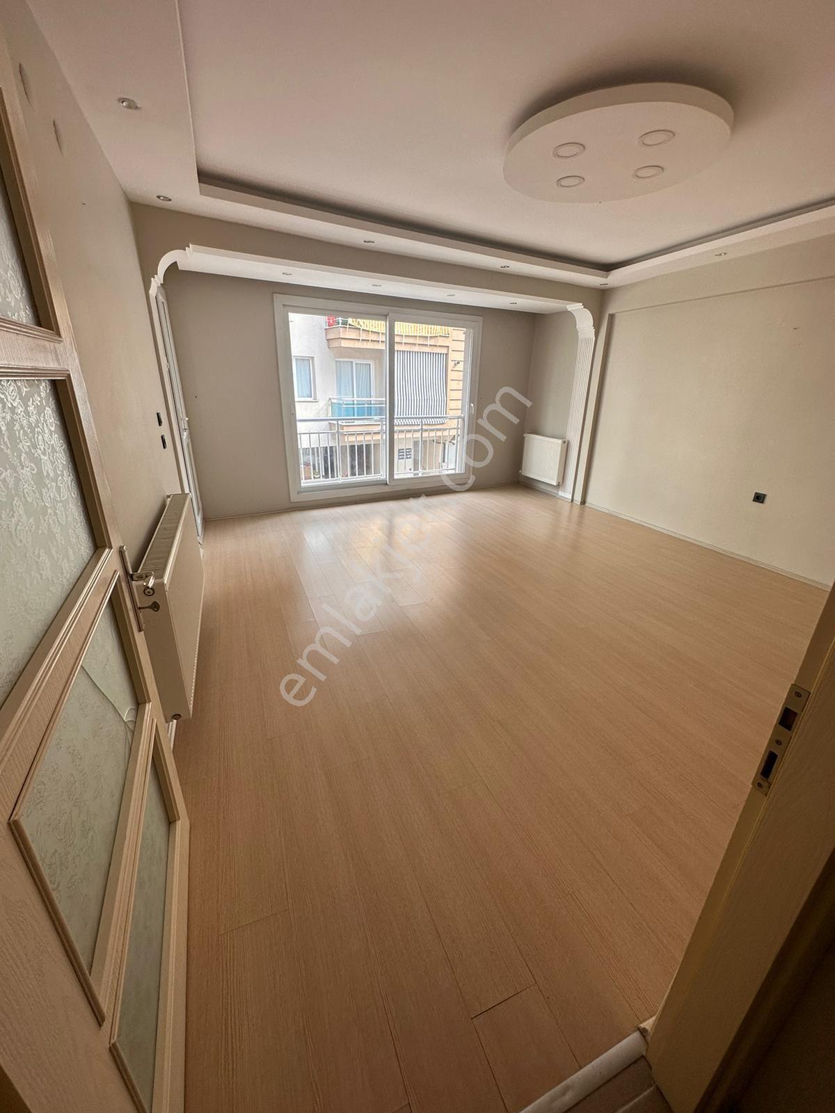 Türker Emlak I Yıldız Caddesi Yakını 3+1 140m2 , Doğalgazlı , Yeni Bina - Görsel 23
