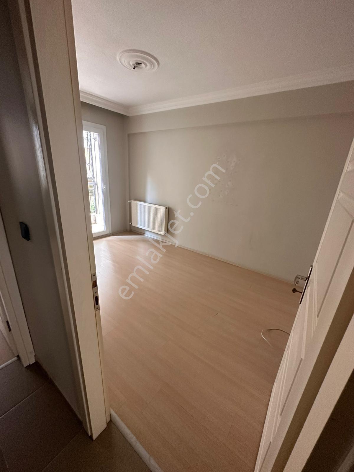 Türker Emlak I Yıldız Caddesi Yakını 3+1 140m2 , Doğalgazlı , Yeni Bina - Görsel 34
