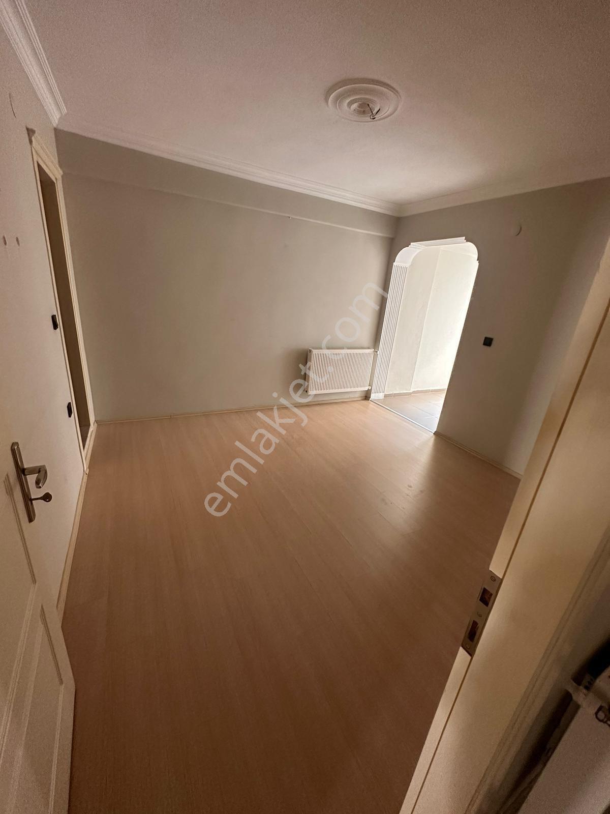Türker Emlak I Yıldız Caddesi Yakını 3+1 140m2 , Doğalgazlı , Yeni Bina - Görsel 30