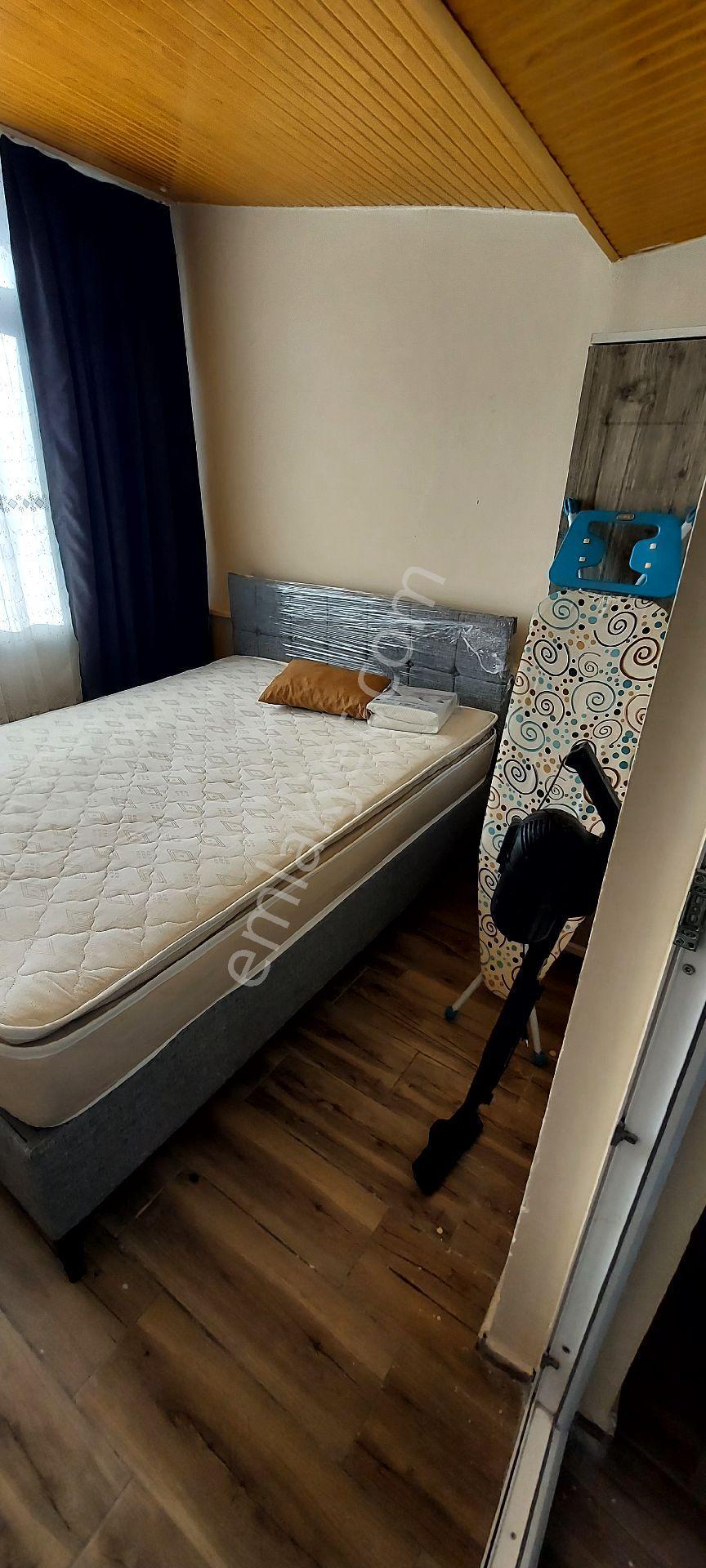 Çınara Hastaneye Bayramyerine 5 Dak Sırakapılarda 1+1 Esyali Balkonlu Apart Klımalı - Görsel 6
