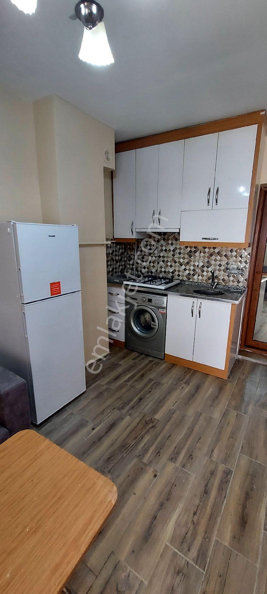 Çınara Hastaneye Bayramyerine 5 Dak Sırakapılarda 1+1 Esyali Balkonlu Apart Klımalı - Görsel 3