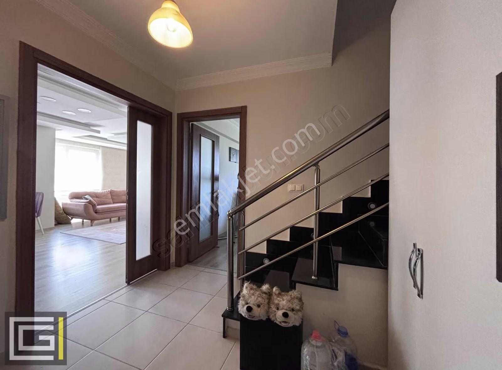 Camii Mahallesi Dubleks 3+1 Çok Geniş Ayrı Mutfak Satılık Daire - Görsel 13