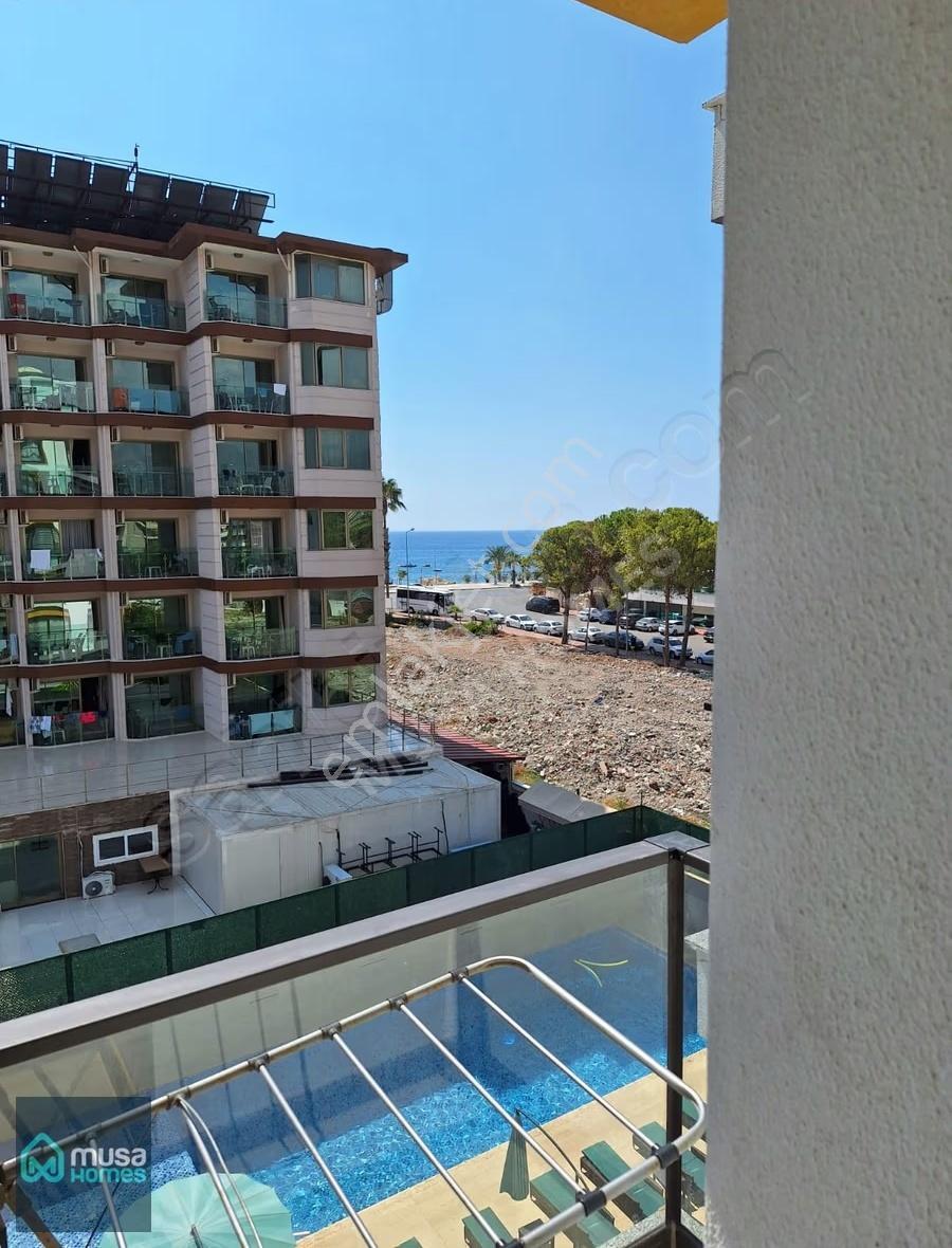 Alanya Oba'da Denize 50m Deniz Manzaralı 2+1 Full Eşyalı - Görsel 9