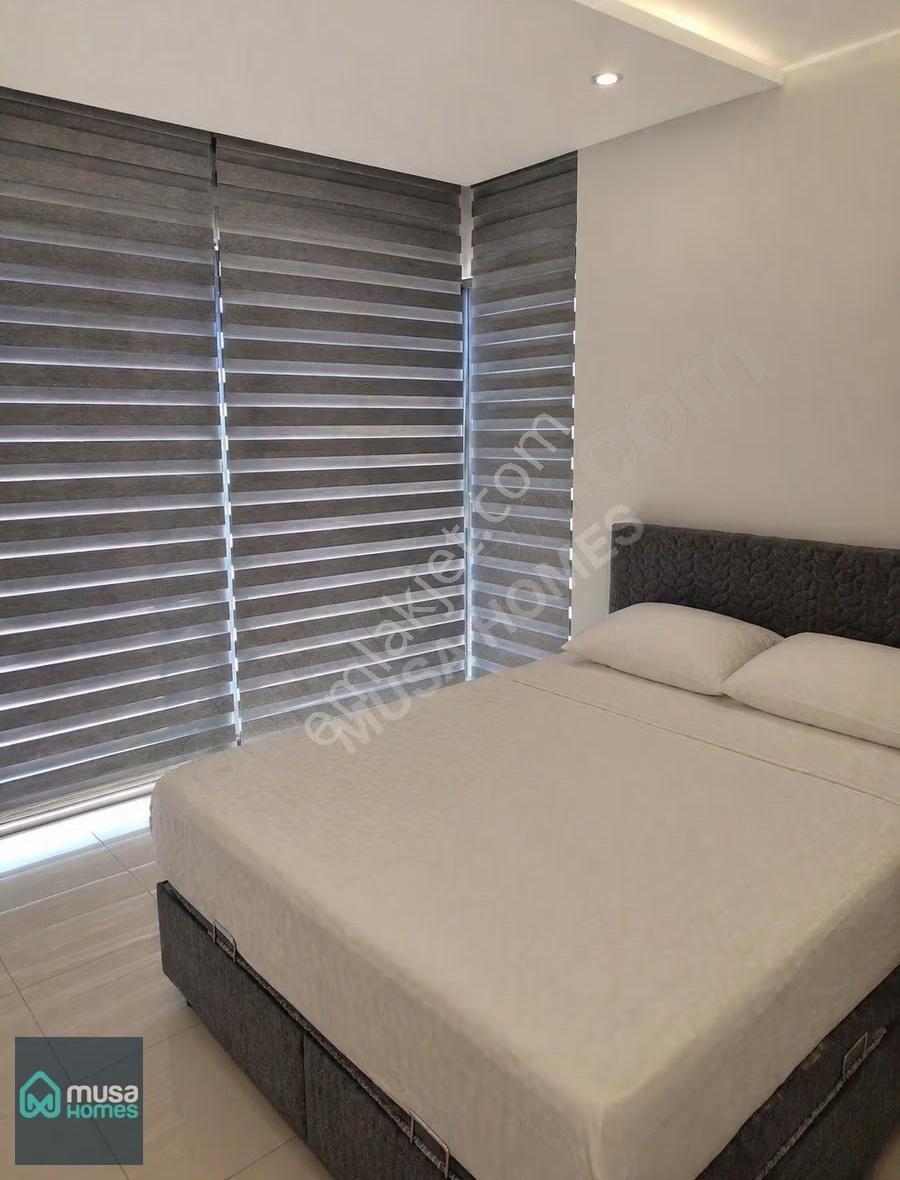 Alanya Oba'da Denize 50m Deniz Manzaralı 2+1 Full Eşyalı - Görsel 12