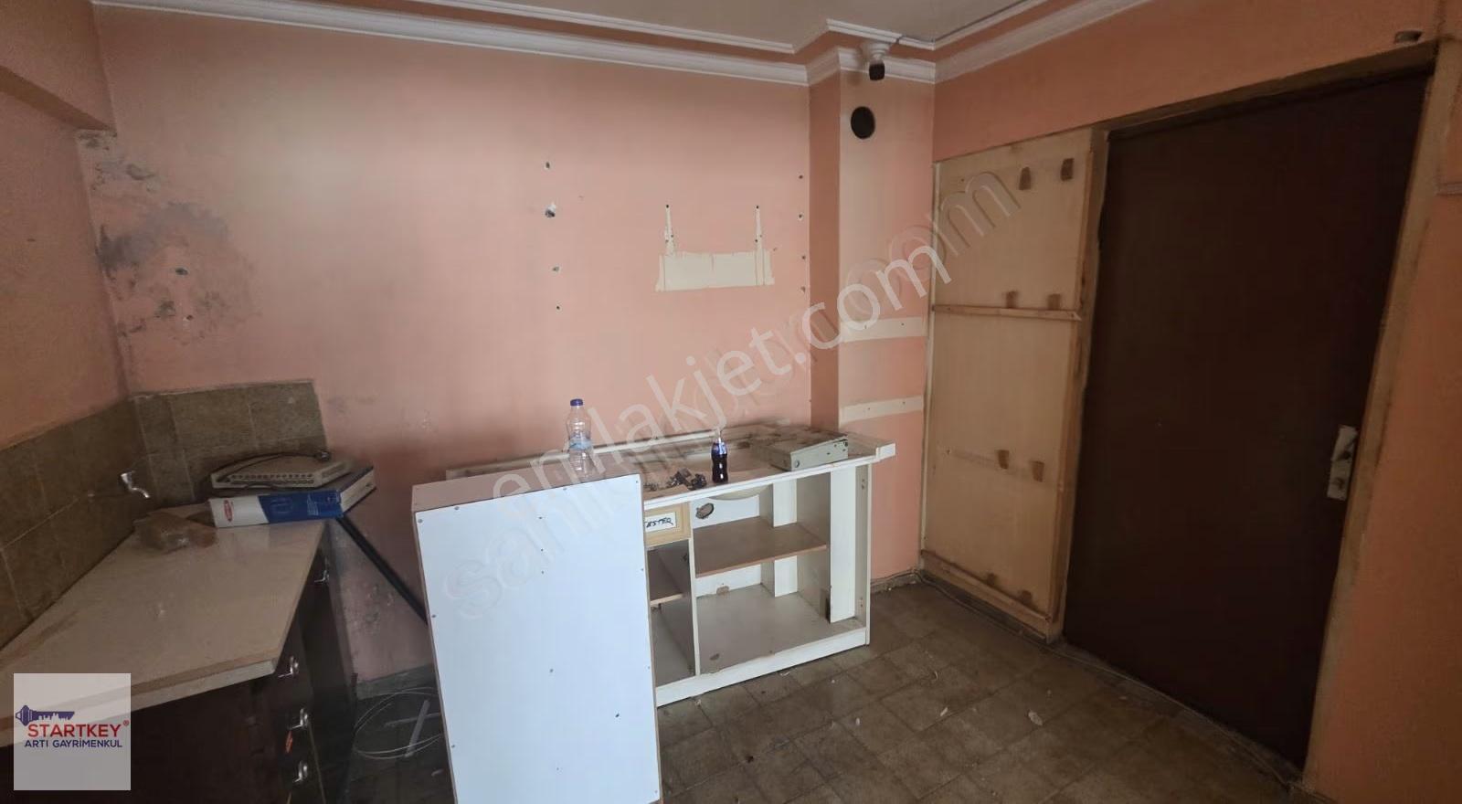 Karşıyaka Çarşı, İşbank (eshot) Sokağı, 2. Kat, Satılık Ofisler - Görsel 20