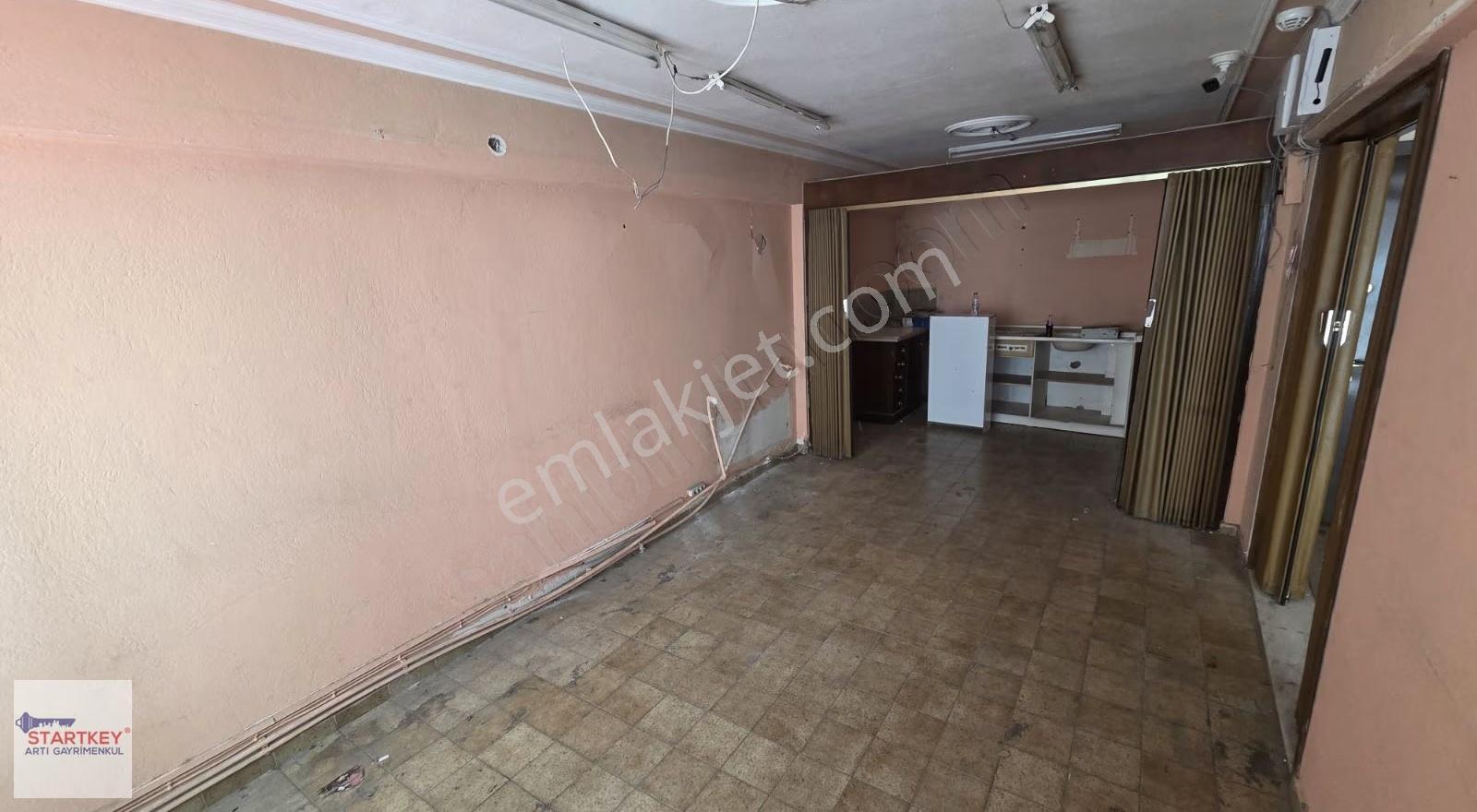 Karşıyaka Çarşı, İşbank (eshot) Sokağı, 2. Kat, Satılık Ofisler - Görsel 25
