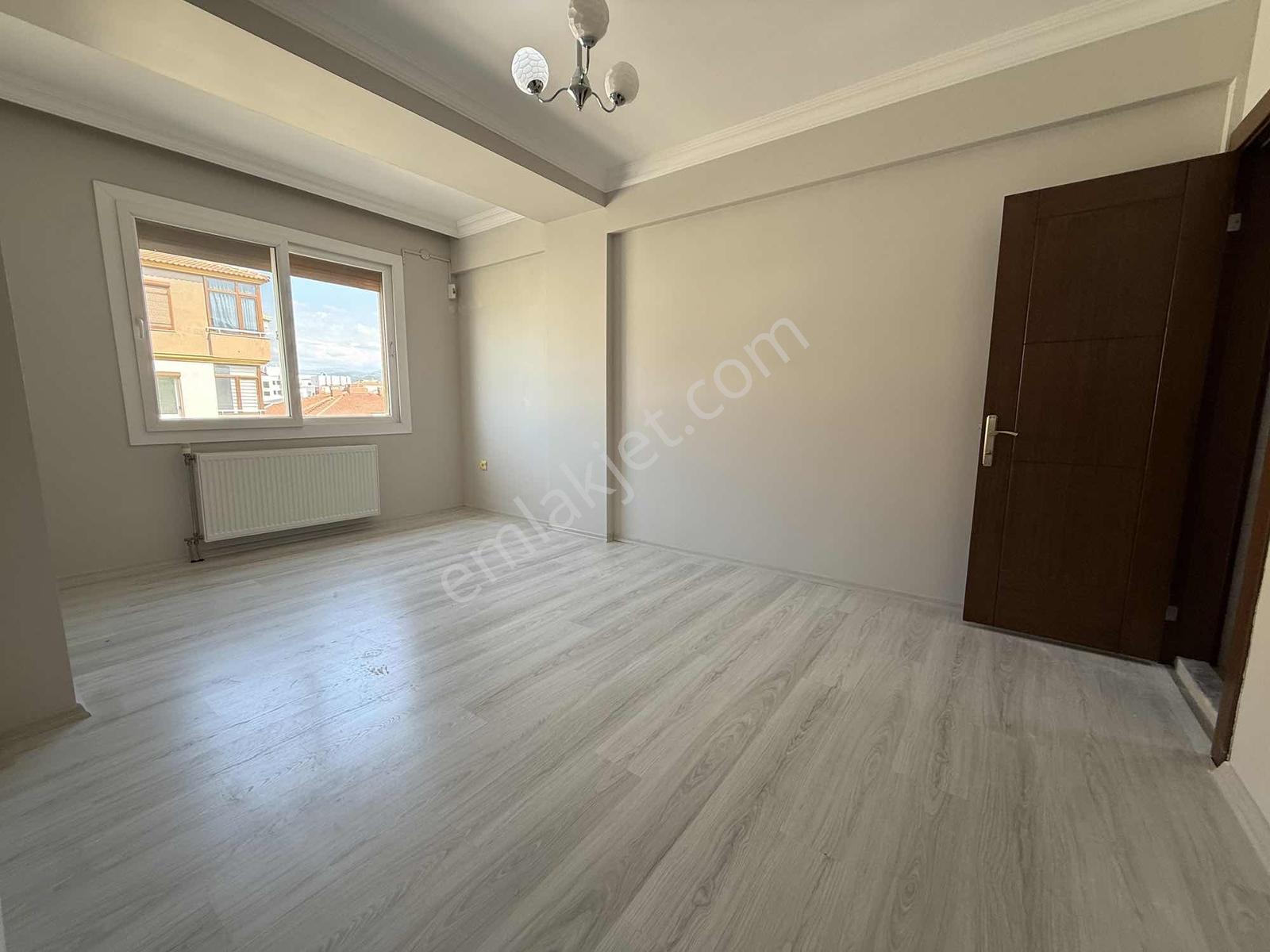 Kent Gayrimenkul'den 3+1 Önü Açık Lüks Kiralık Daire - Görsel 13
